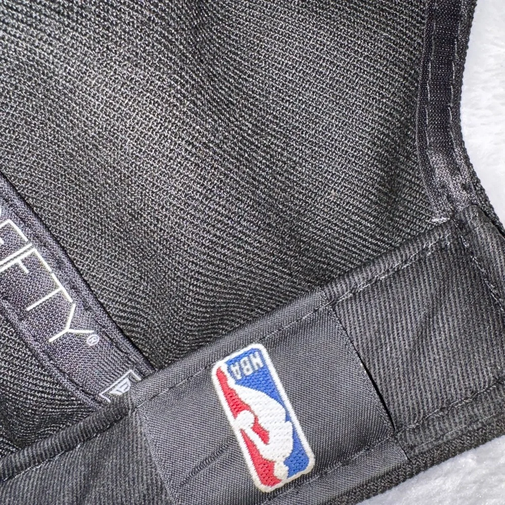New Era NBA Champions Black and Gold Cap